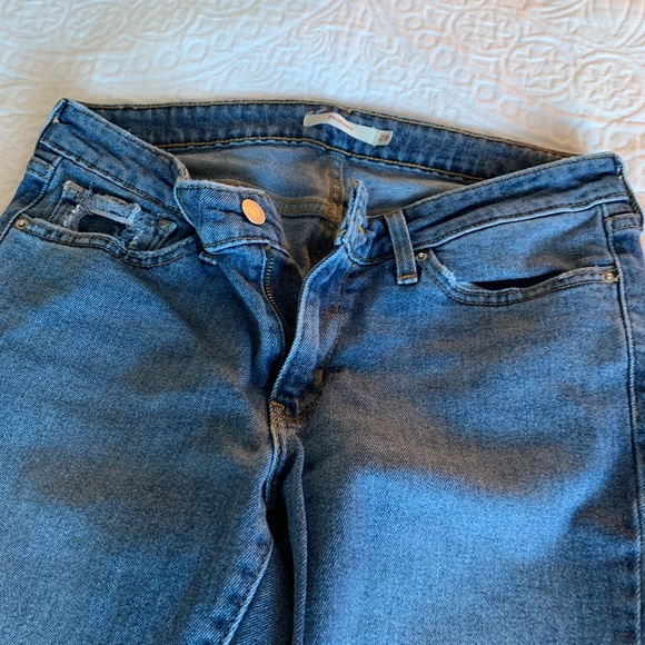Levi’s 711 skinny crop jeans - Picture 1 of 8